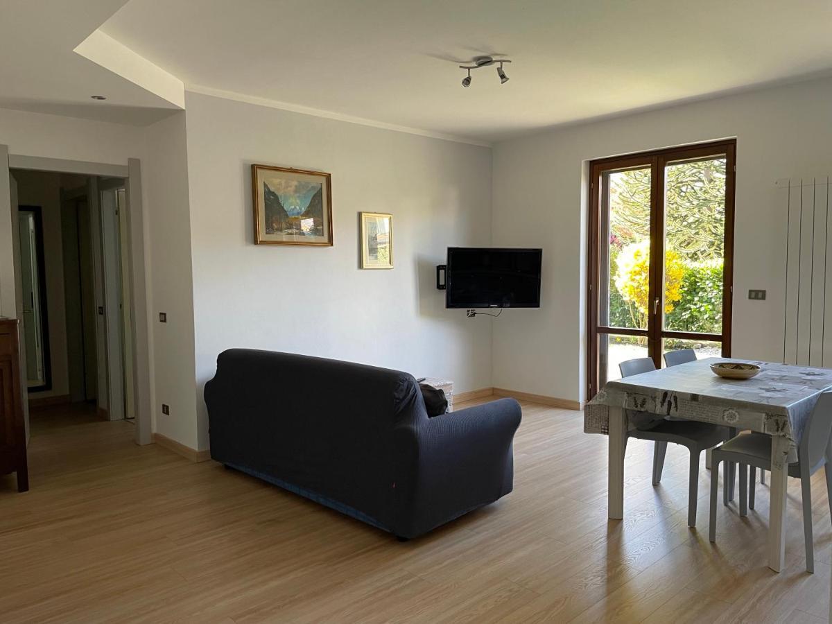 La Casa Del Conte - Feriolo Di Baveno Con Giardino Privato Apartment ภายนอก รูปภาพ