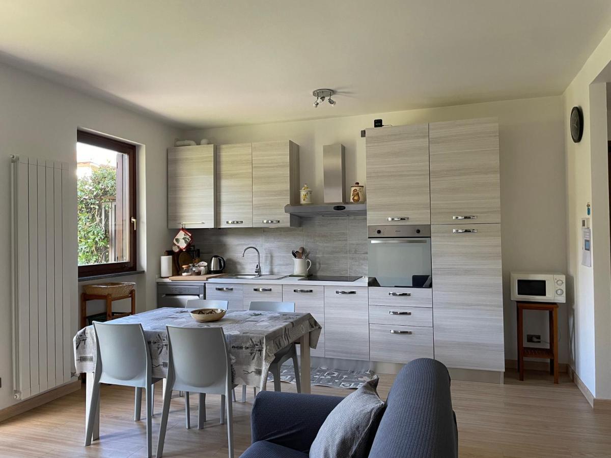 La Casa Del Conte - Feriolo Di Baveno Con Giardino Privato Apartment ภายนอก รูปภาพ